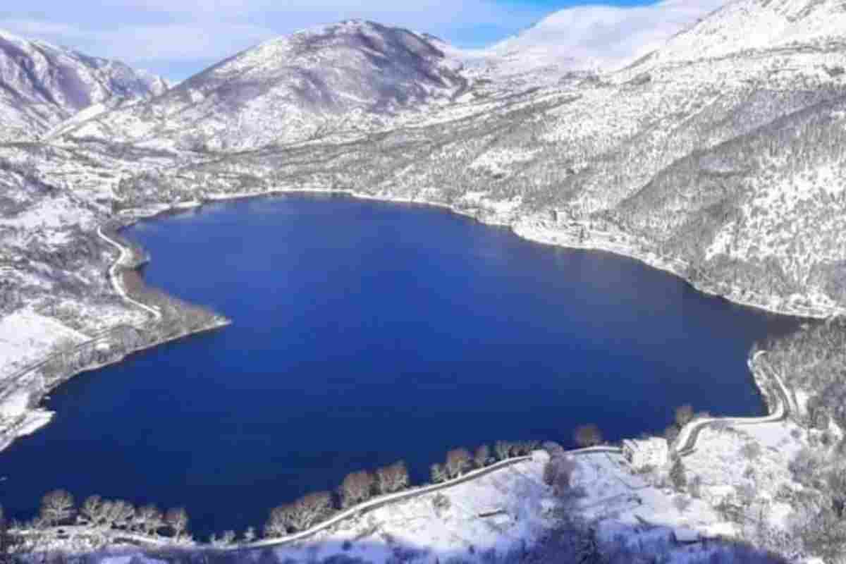 Lago di Scanno foto IG ilbosso itinerari.it