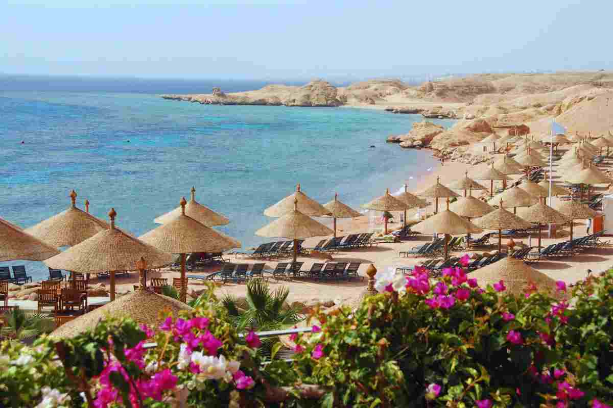 spiaggia di Sharm el sheikh dall'alto